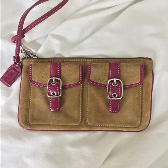 Coach Wristlet Suede Pink/tan - Picture 3 of 8
